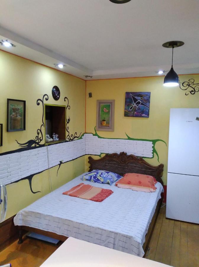 Hostel Retro Batumi Ngoại thất bức ảnh