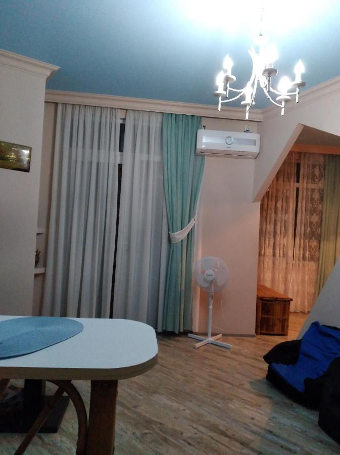 Hostel Retro Batumi Ngoại thất bức ảnh