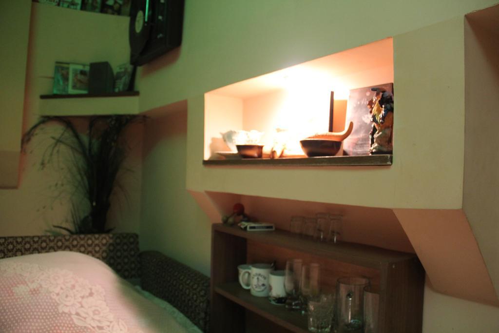 Hostel Retro Batumi Phòng bức ảnh